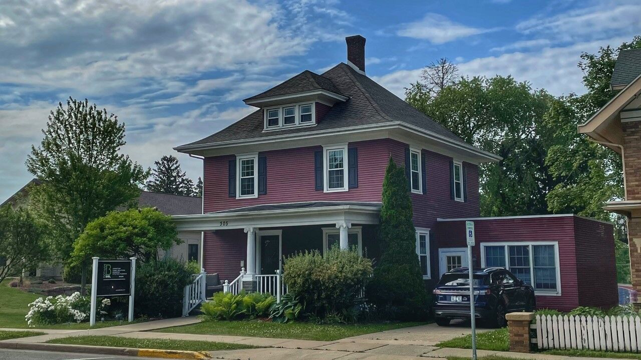 WiscoBoxes on Main Street Mount Horeb